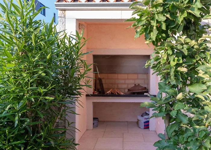 Apartment Una